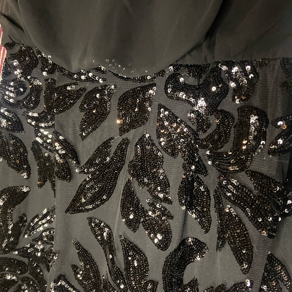 Calvin Klein sleeveless cocktail dress - Picture 7 of 10